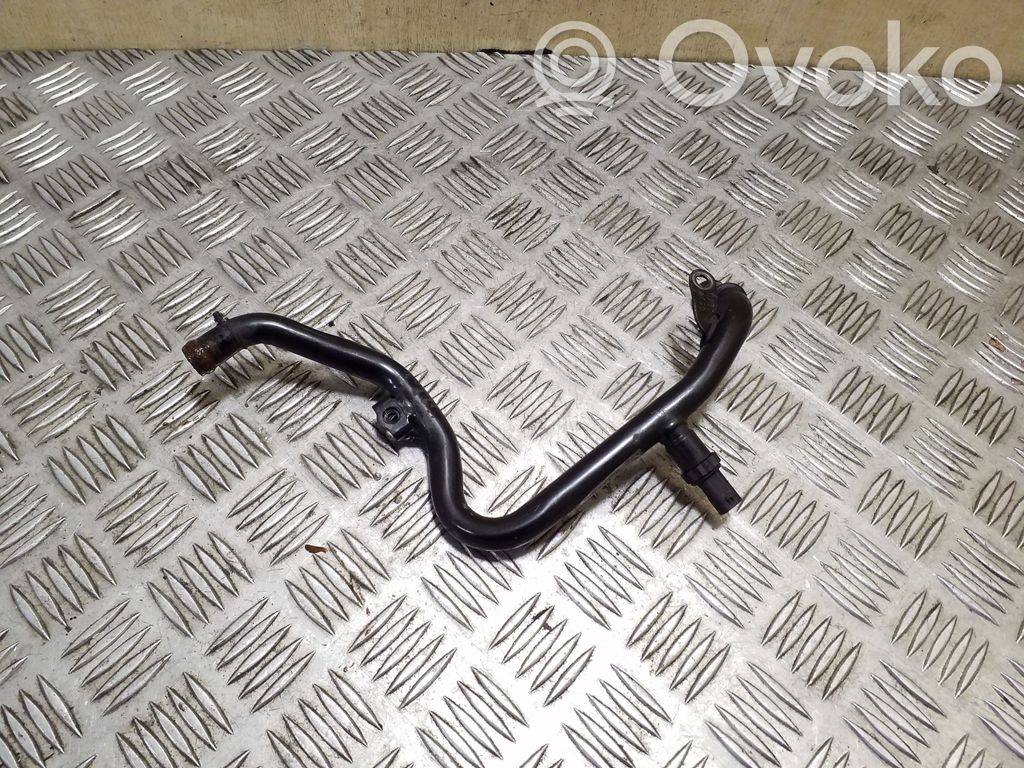 Audi Q5 SQ5 8R Engine coolant pipe/hose 