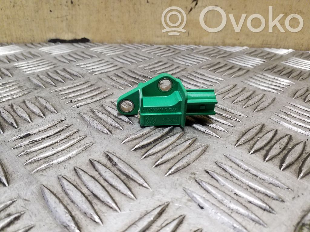 Audi A4 S4 B8 8K Senzor impact/declanșare airbag 