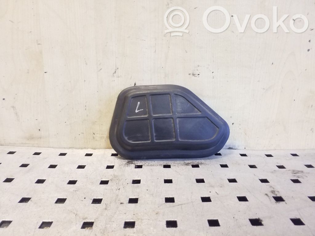 Muu moottoritilan osa   8K0803593