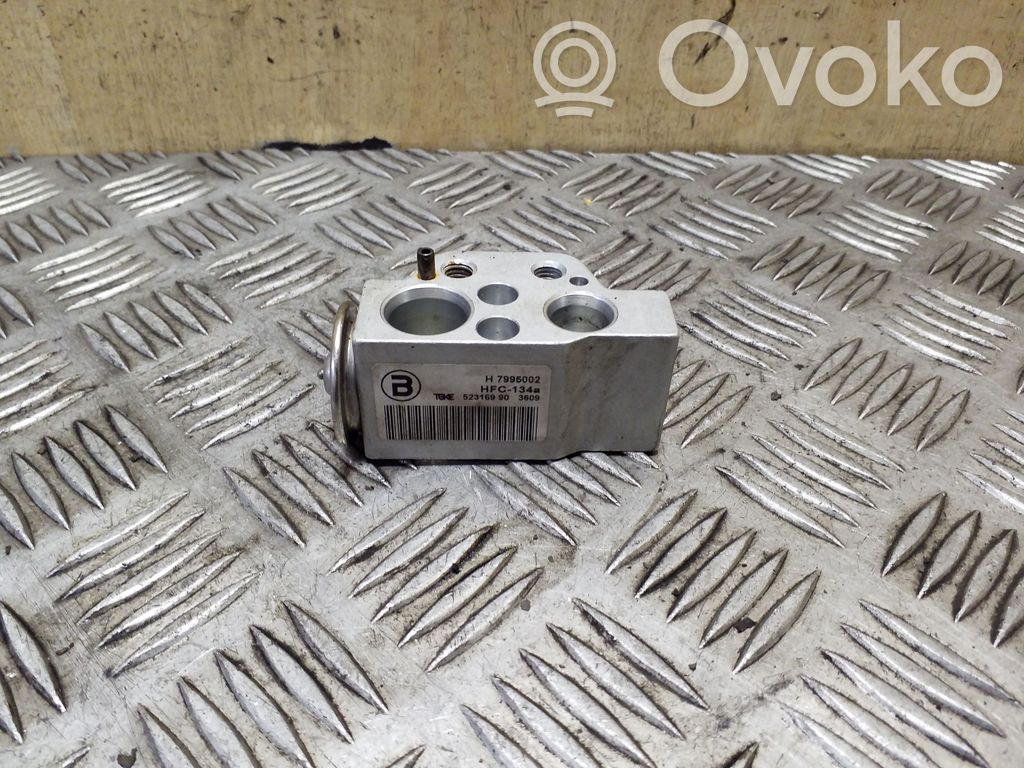 Audi A4 S4 B8 8K Valvola ad espansione dell’aria condizionata (A/C) 