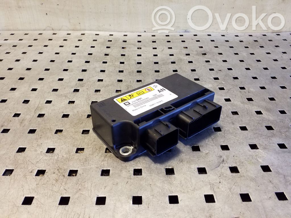 Chevrolet Captiva Airbag control unit/module 