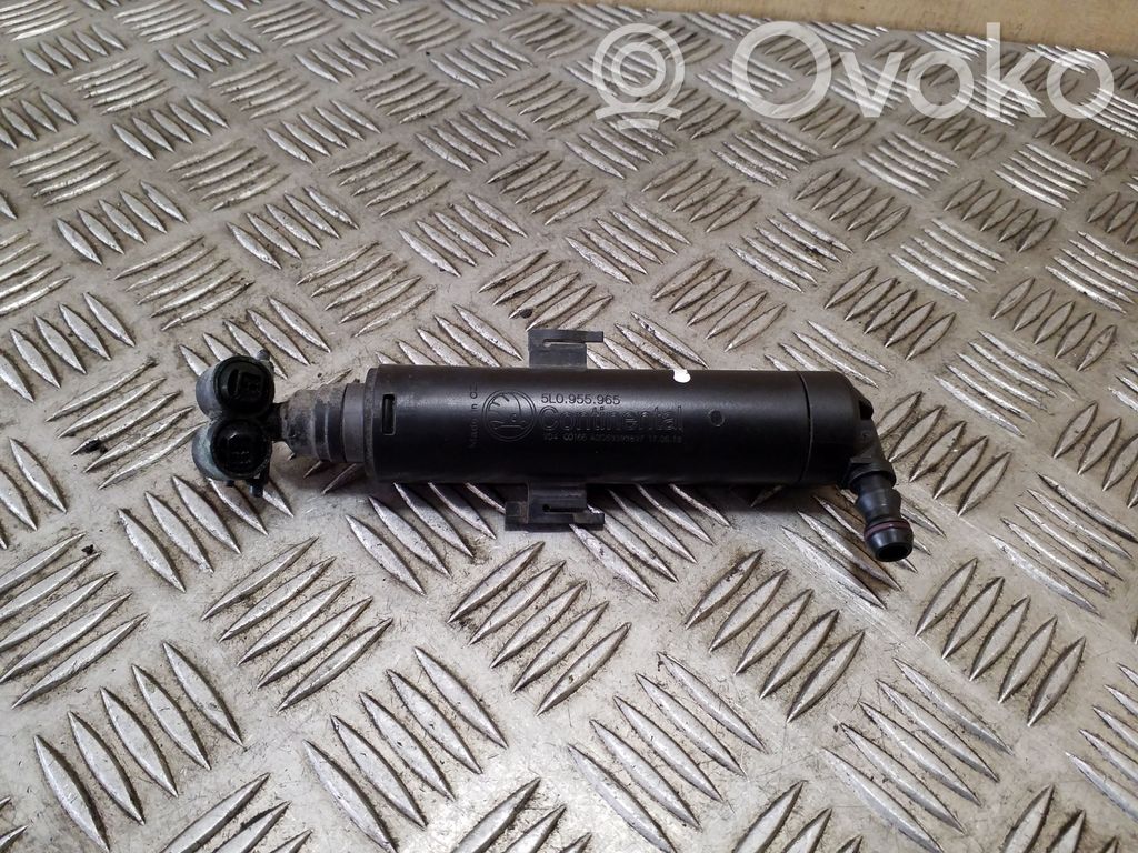 Skoda Yeti (5L) Dysza spryskiwacza lampy przedniej 