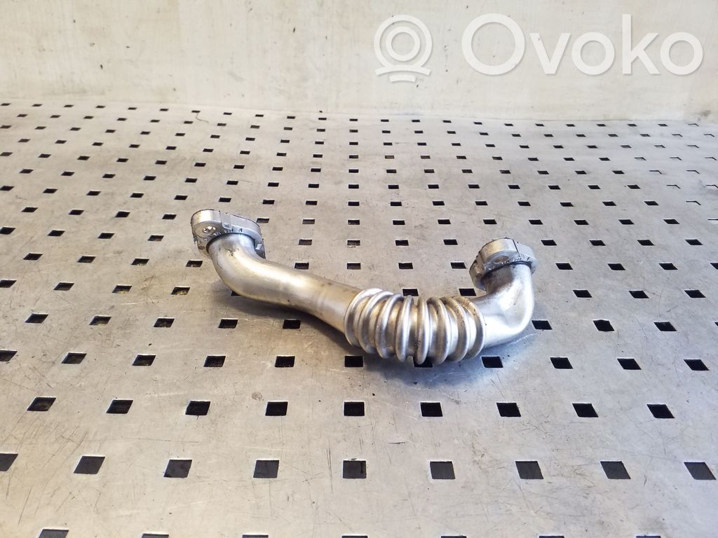 Skoda Yeti (5L) Linea/tubo flessibile della valvola EGR