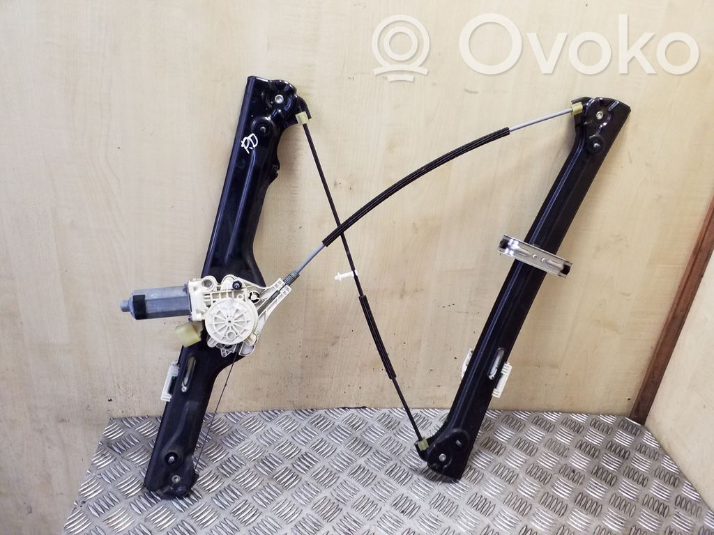 BMW X5 E70 Front door window regulator with motor 