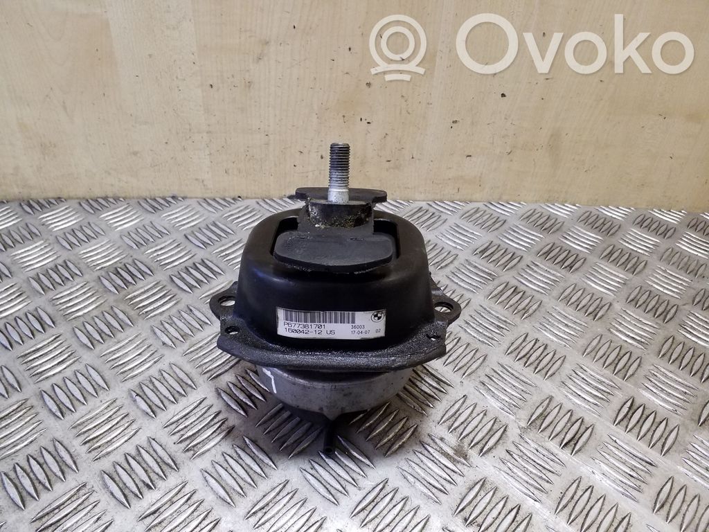 BMW X5 E70 Engine mount bracket 