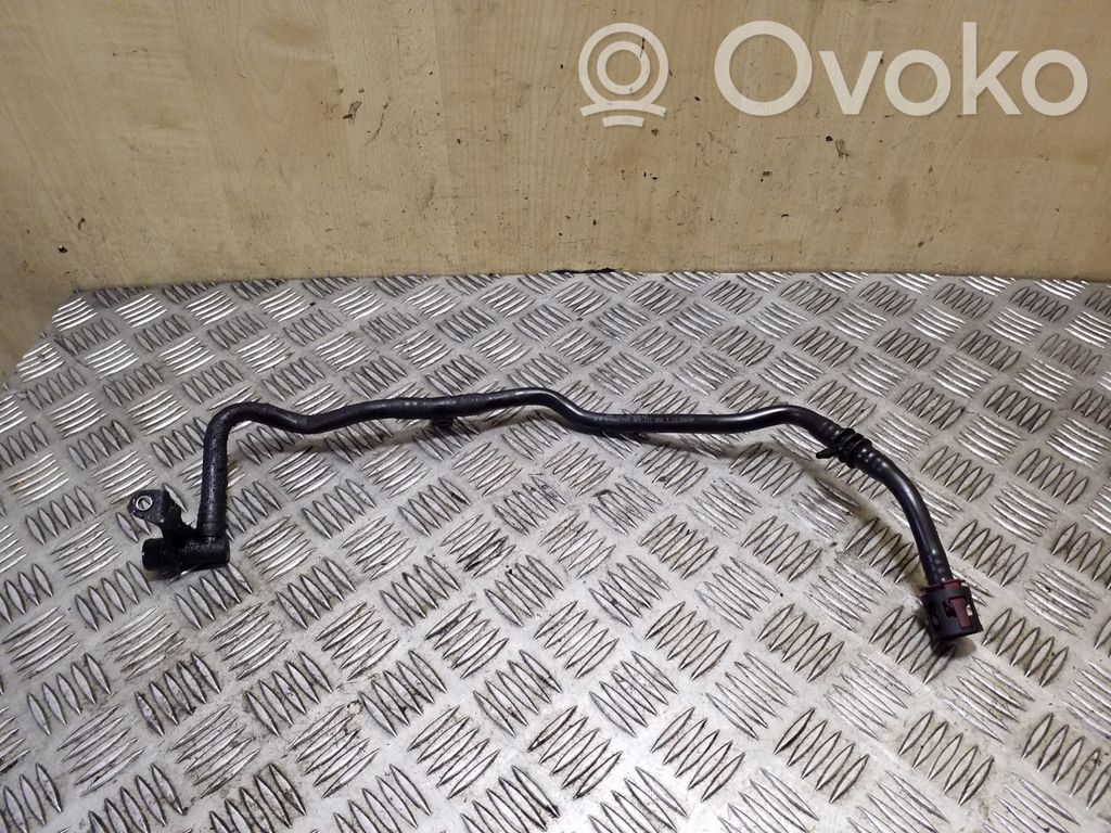 Audi Q7 4L Caurulīte (-es) / šļūtene (-es) 
