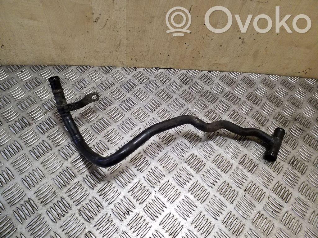 Volkswagen PASSAT B8 Conductă/furtun lichid de răcire motor 