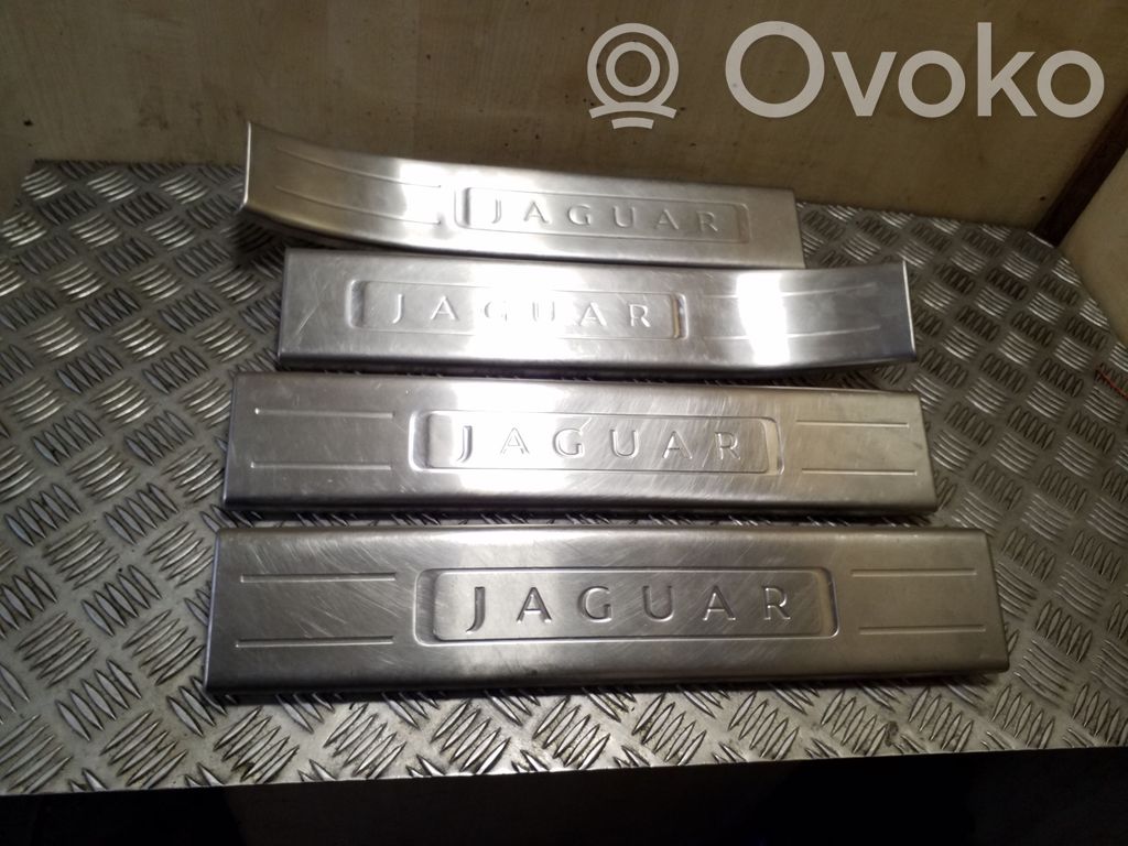 Jaguar XJL Set apărători prag (interioare) 