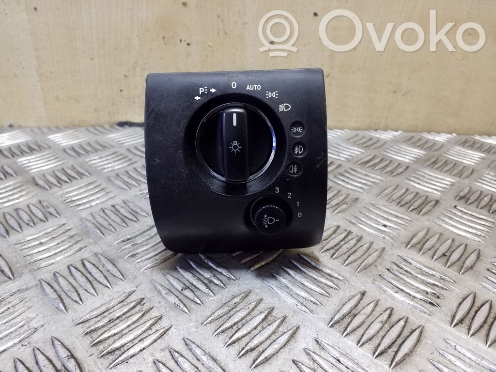 Comutator lumini   A1645453304