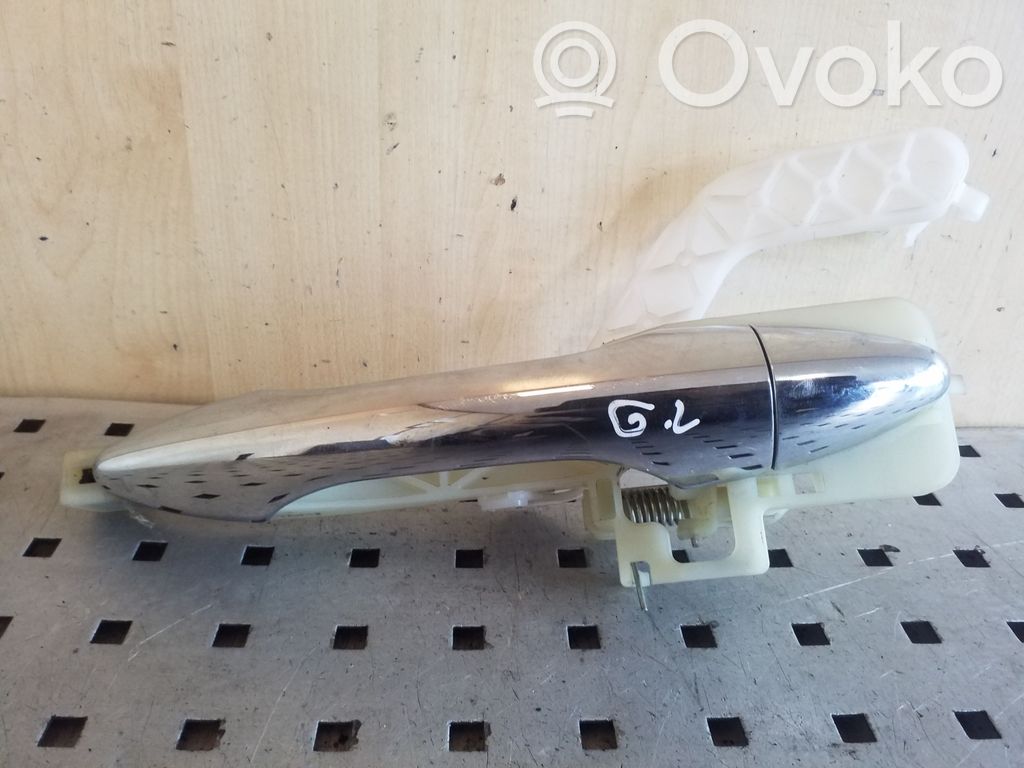 Manecilla externa puerta trasera