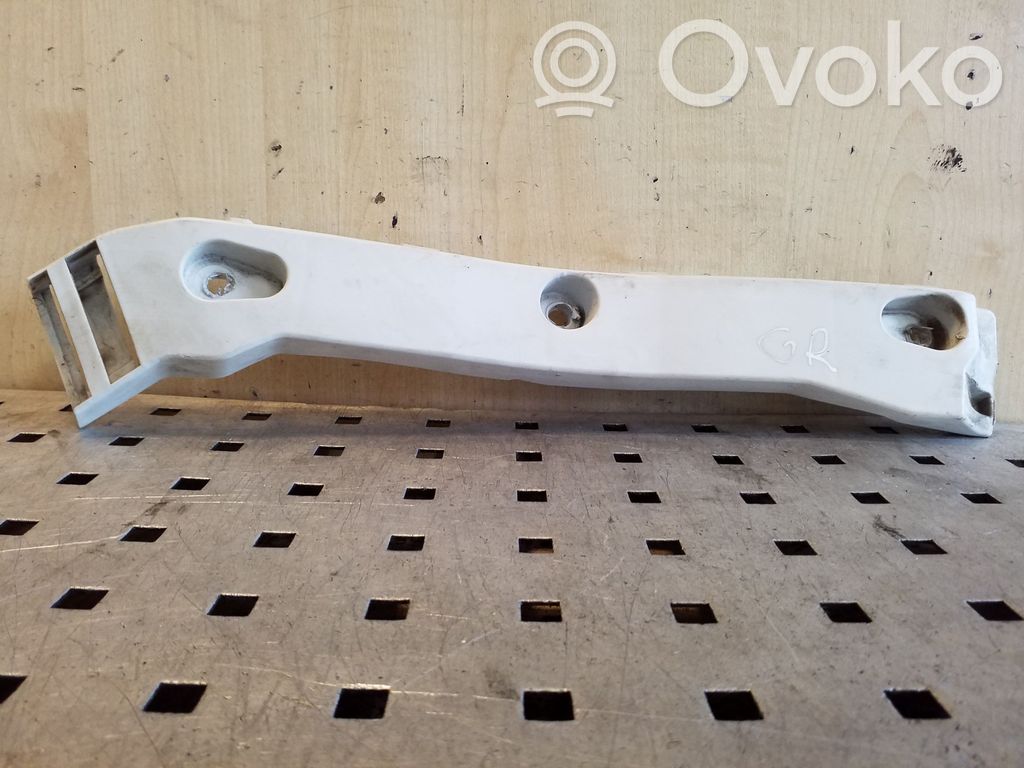 Support de pare-chocs arrière   8V4117E850A