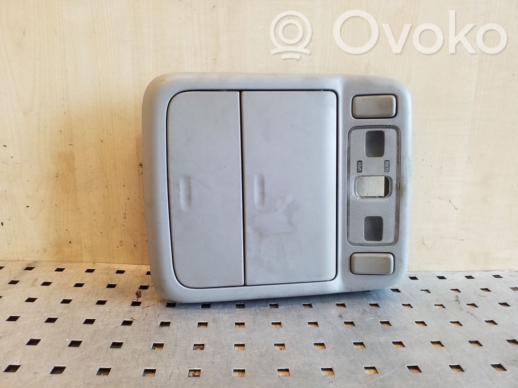Etuistuimen valo   OEW32044