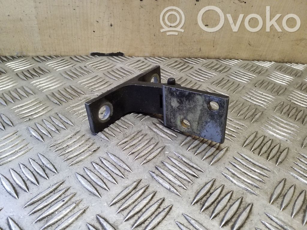 Audi 100 S4 C4 Front door upper hinge 