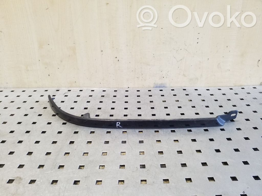 Untere Verkleidung Scheinwerfer   8A0853208A