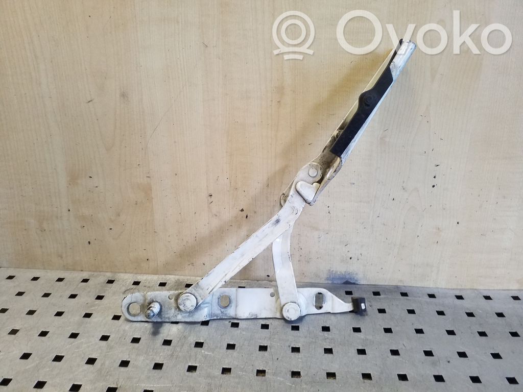 Audi 80 90 S2 B4 Tailgate/trunk/boot hinge 