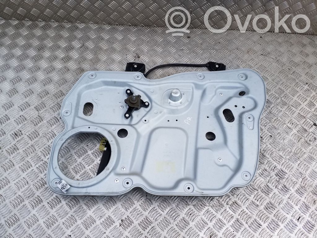 Regulador manual de la ventanilla delantera   1T0837756M