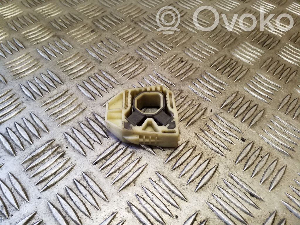 Volkswagen Caddy Suport radiator 