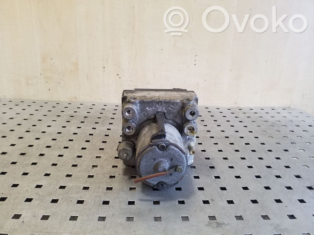 Audi A4 S4 B5 8D ABS Pump 