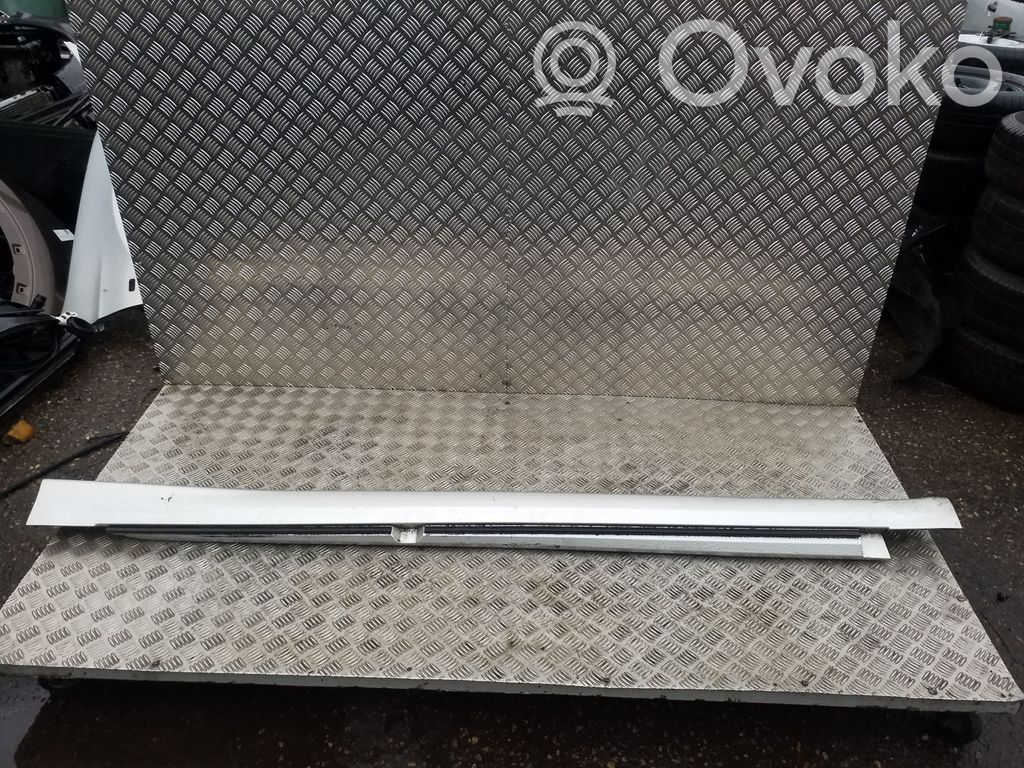 Sill