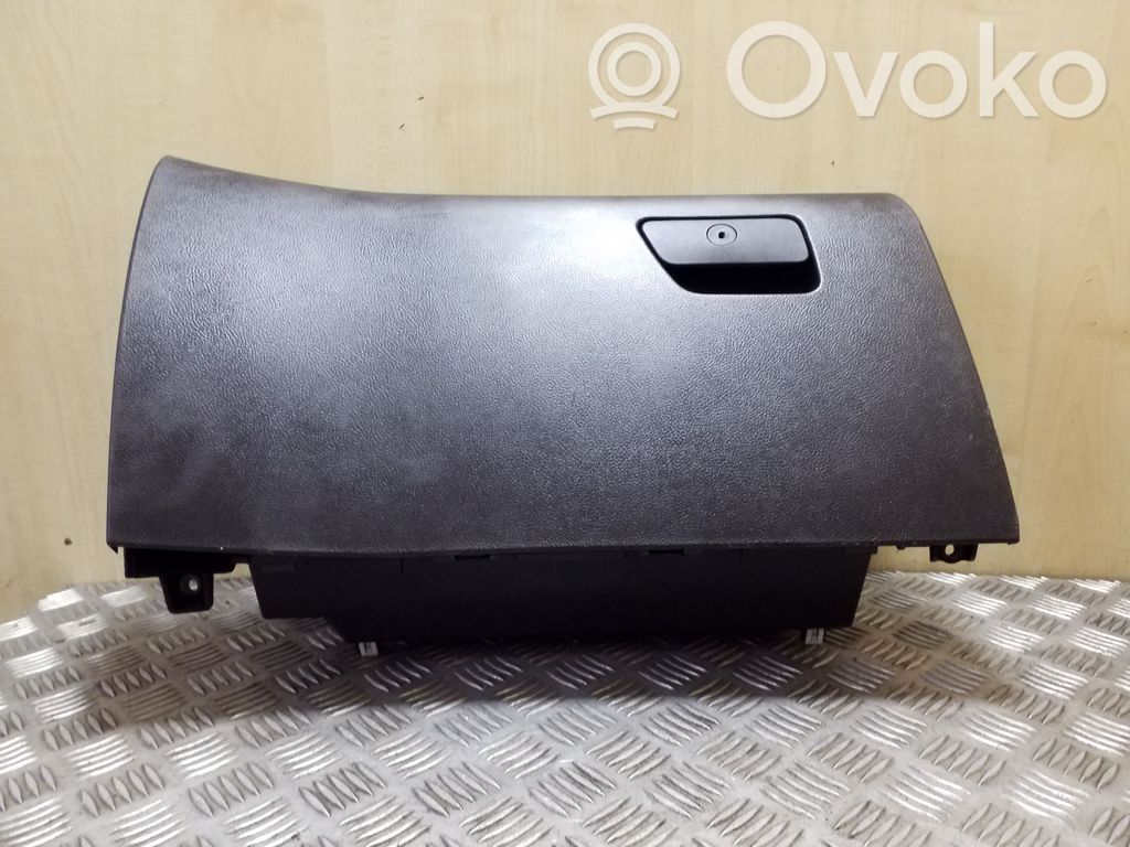 Ford Mondeo MK V Juego guantera 