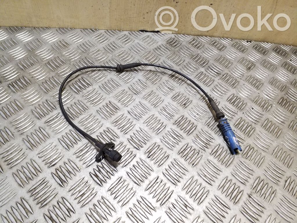 BMW 5 E39 ABS brake wheel speed sensor 