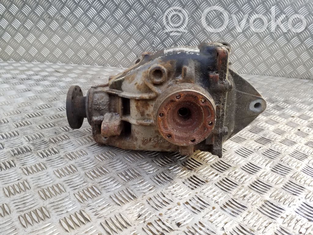 BMW 3 E46 Galinis reduktorius 