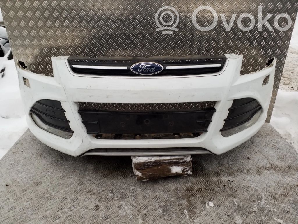 Ford Kuga II Etupuskuri 