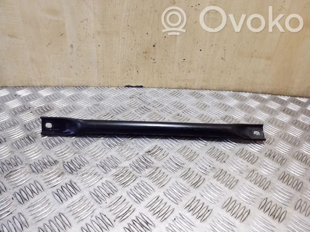 BMW 5 F10 F11 Alte piese compartiment motor 