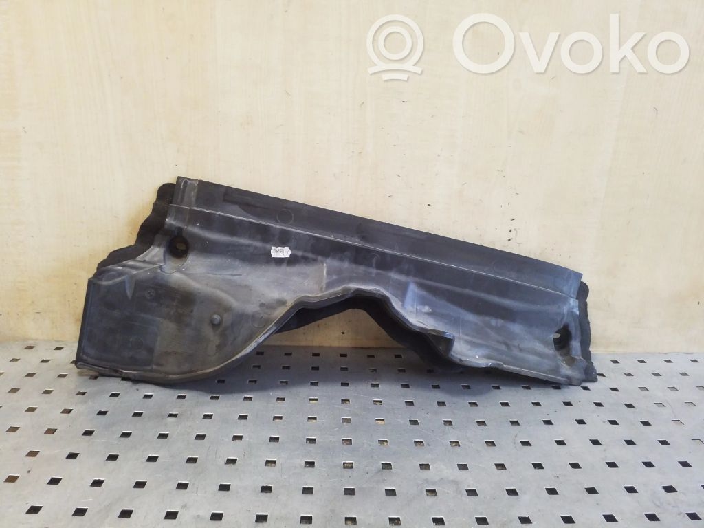 BMW 5 F10 F11 Inne części komory silnika 