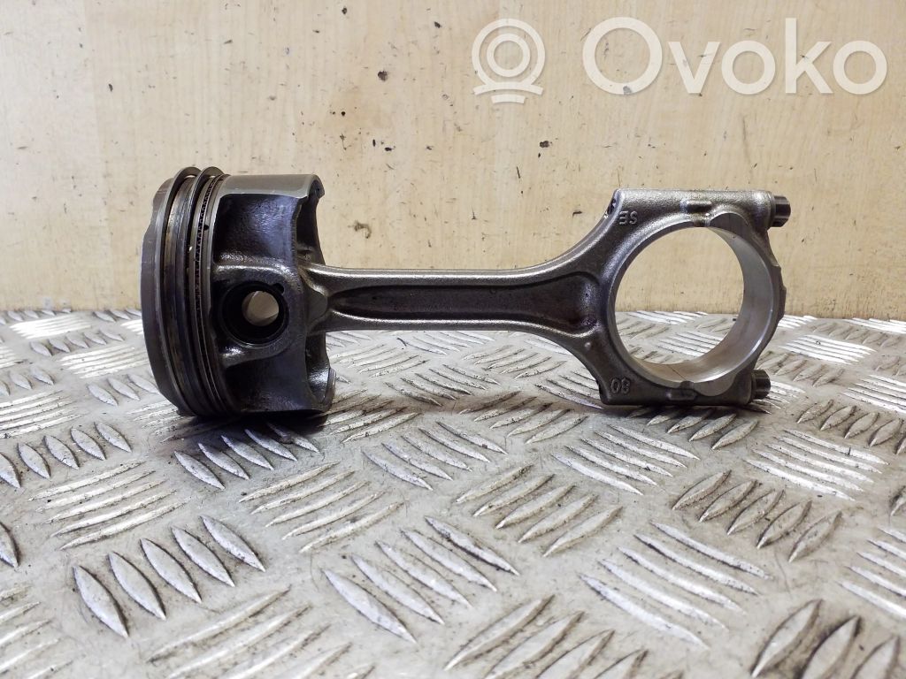 Volvo XC90 Pistón con biela 