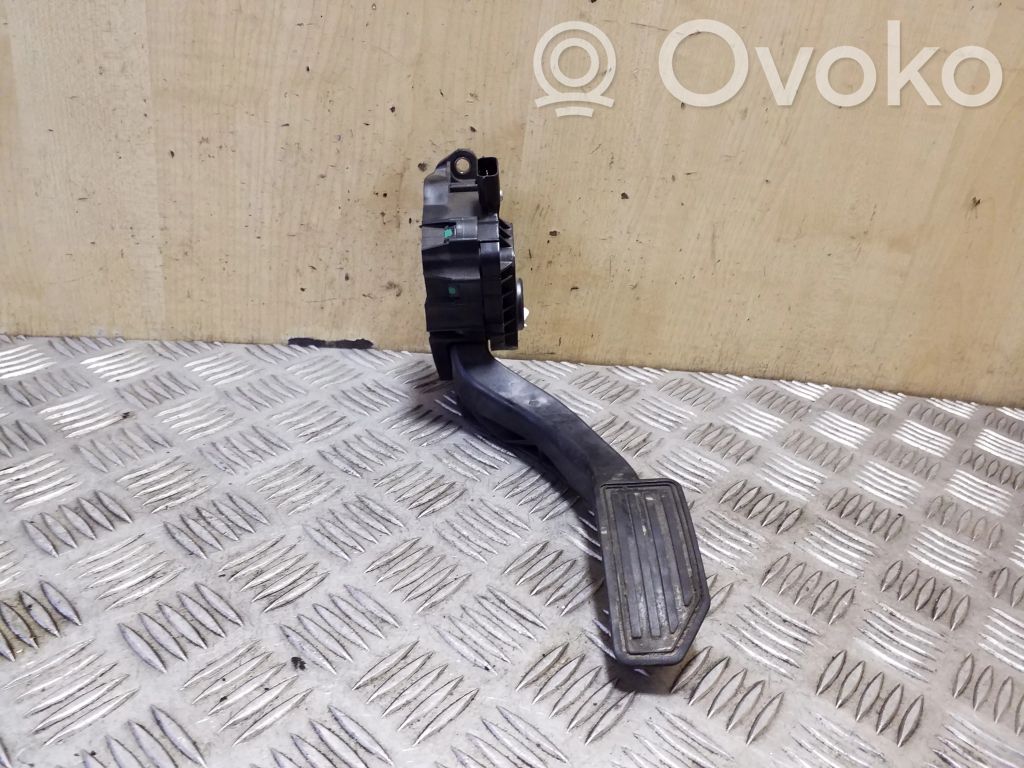 Ford Mondeo MK V Pedał gazu / przyspieszenia 
