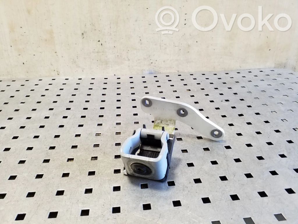 Porsche Cayenne (92A) Tailgate/trunk/boot hinge 