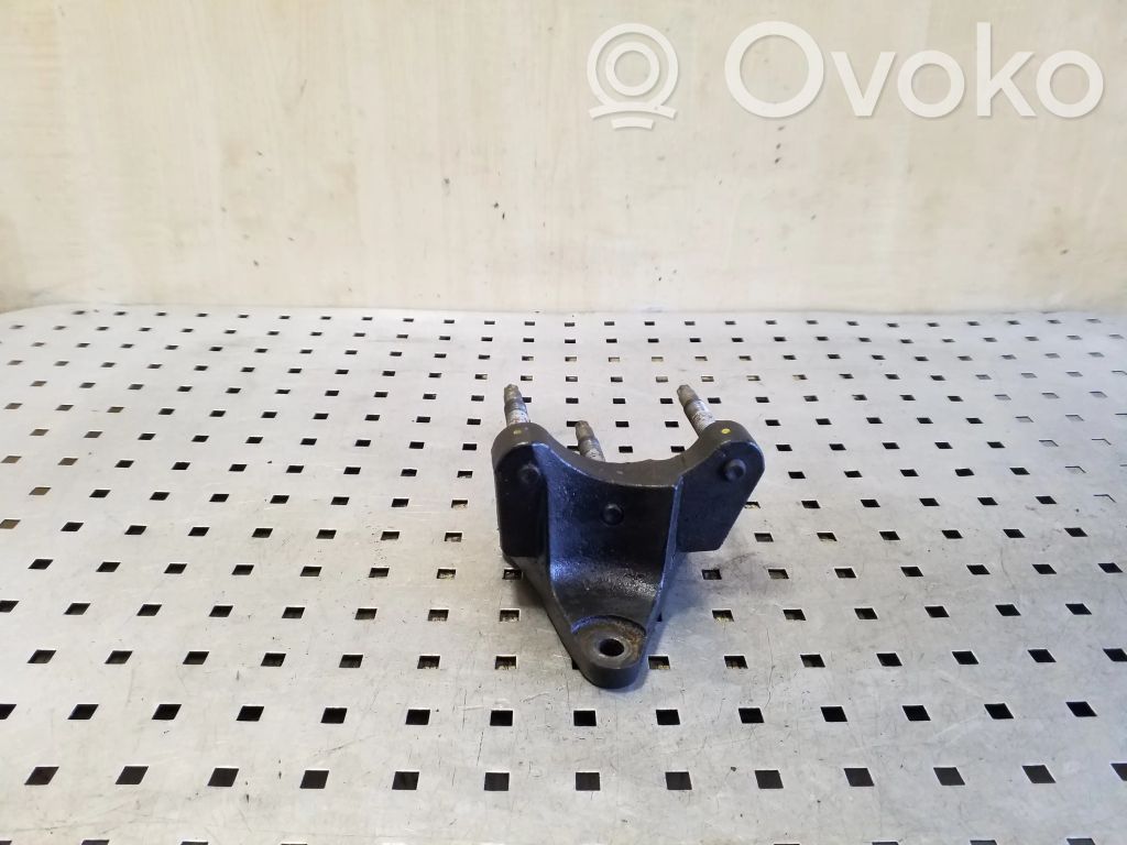 Ford Transit Engine mounting bracket 