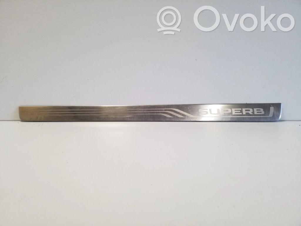 Skoda Superb B8 (3V) Rear sill trim cover 