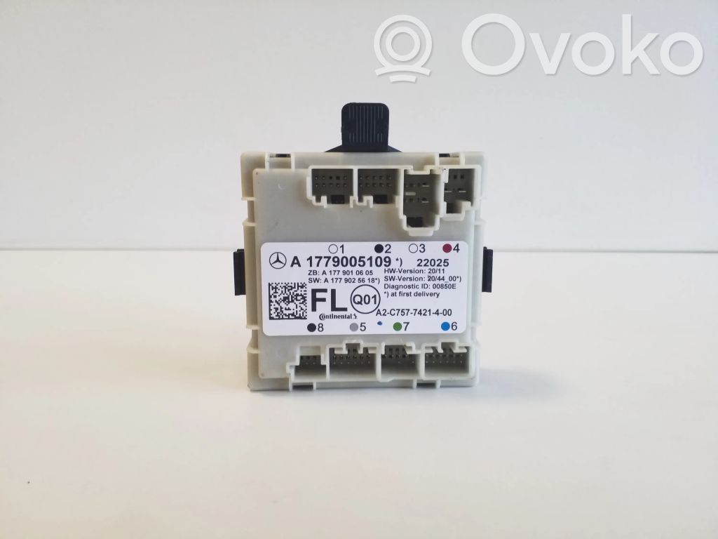 Mercedes-Benz EQB Unité de commande module de porte 