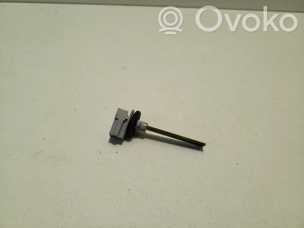 Mercedes-Benz EQB Sensor de temperatura interna 
