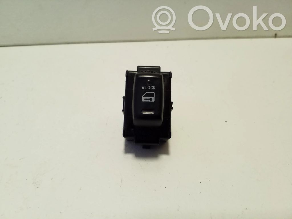 Lexus RX 330 - 350 - 400H Interrupteur de verrouillage centralisé 