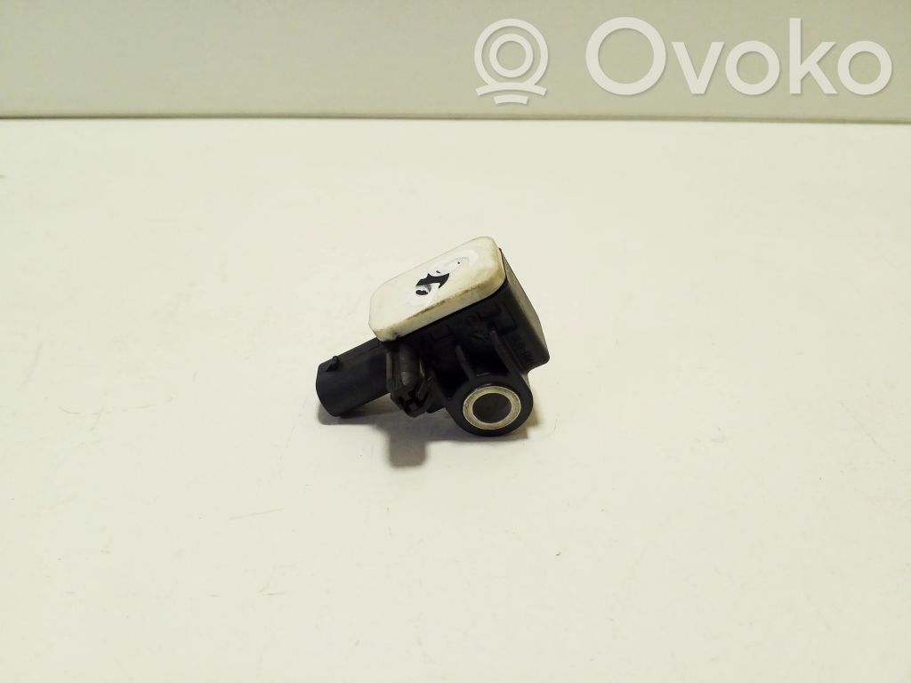 Volkswagen Amarok Senzor impact/declanșare airbag 