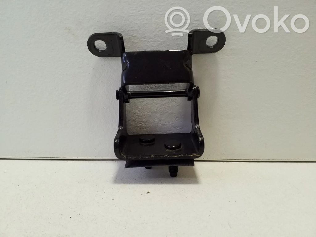Volvo XC60 Tailgate/trunk/boot hinge 