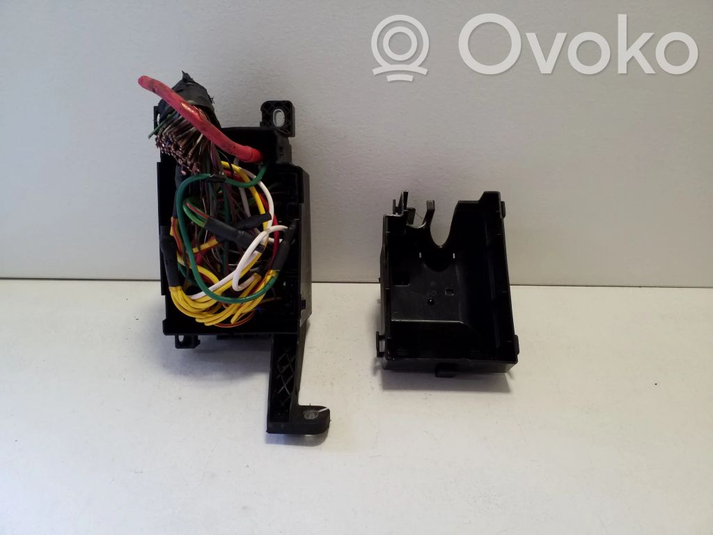 Módulo de fusible   GX7314A067BA,GX7314K131BA