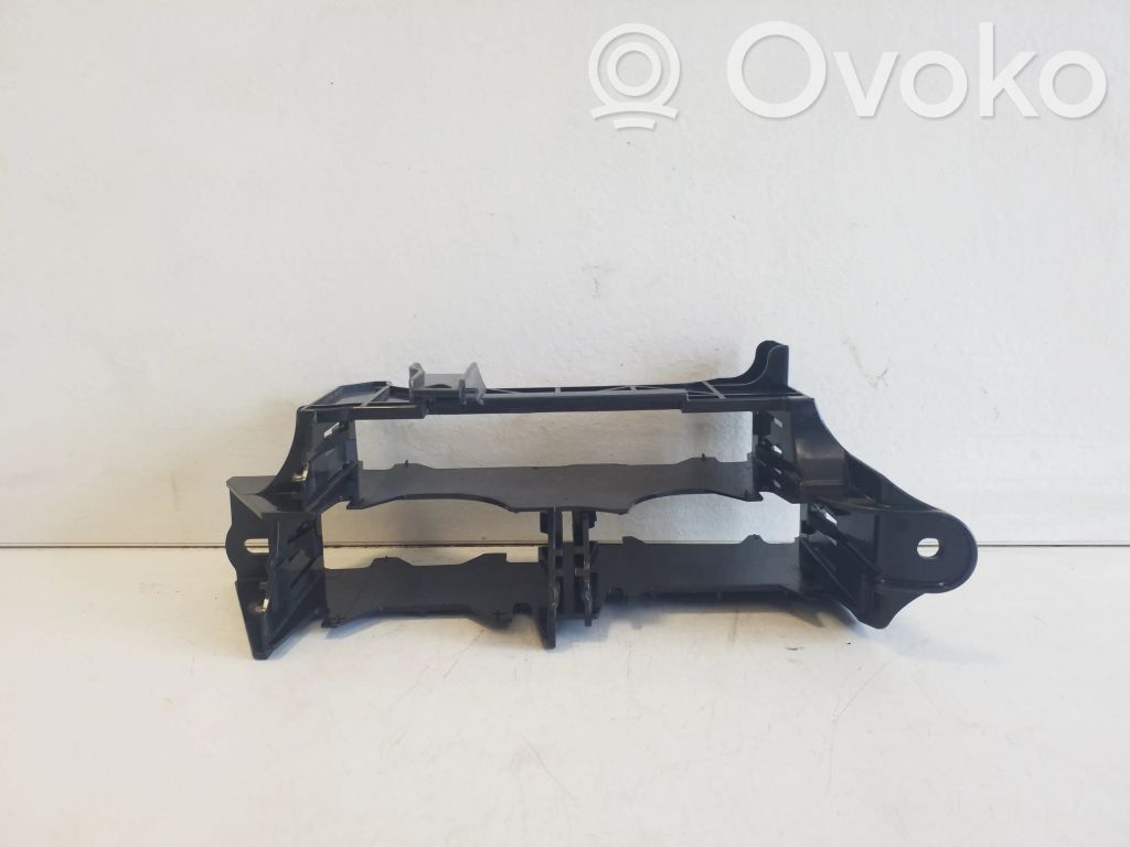 Otras partes del panel de instrumentos   8287847010