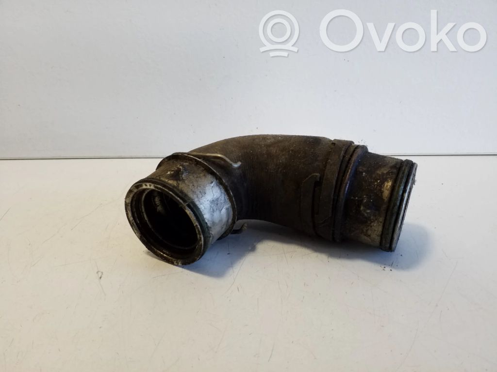 Volkswagen PASSAT B6 Tubo flessibile intercooler