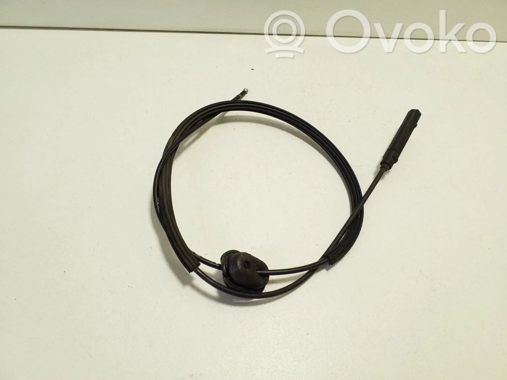Système poignée, câble pour serrure de capot   5M0823535