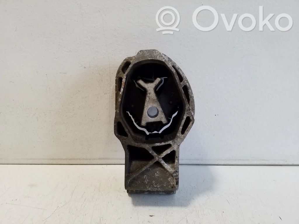 Engine mount bracket   32137482