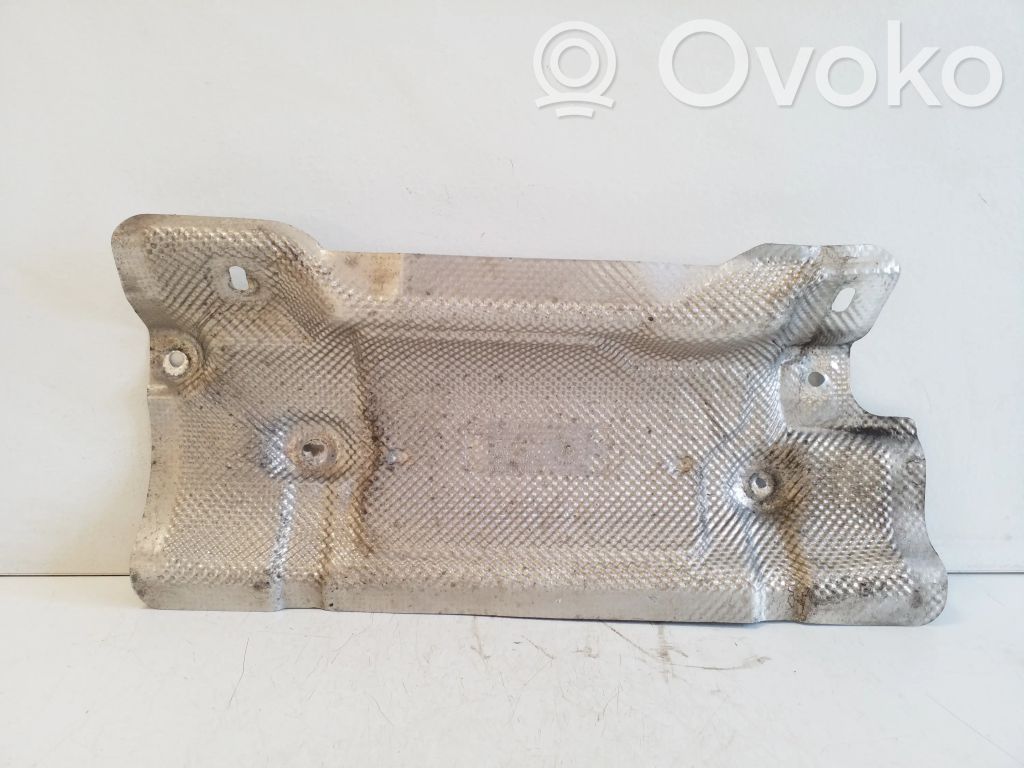 Volvo XC40 Hitzeschutz Abschirmblech