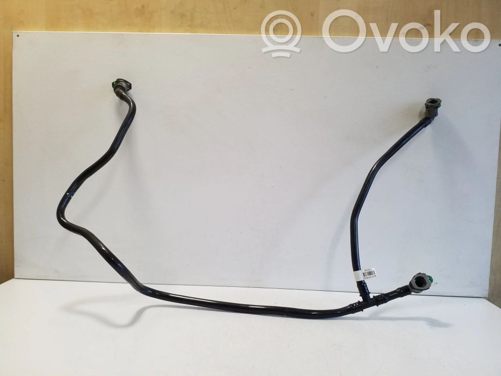 Volvo XC40 Leitung / Schlauch Kraftstoff 