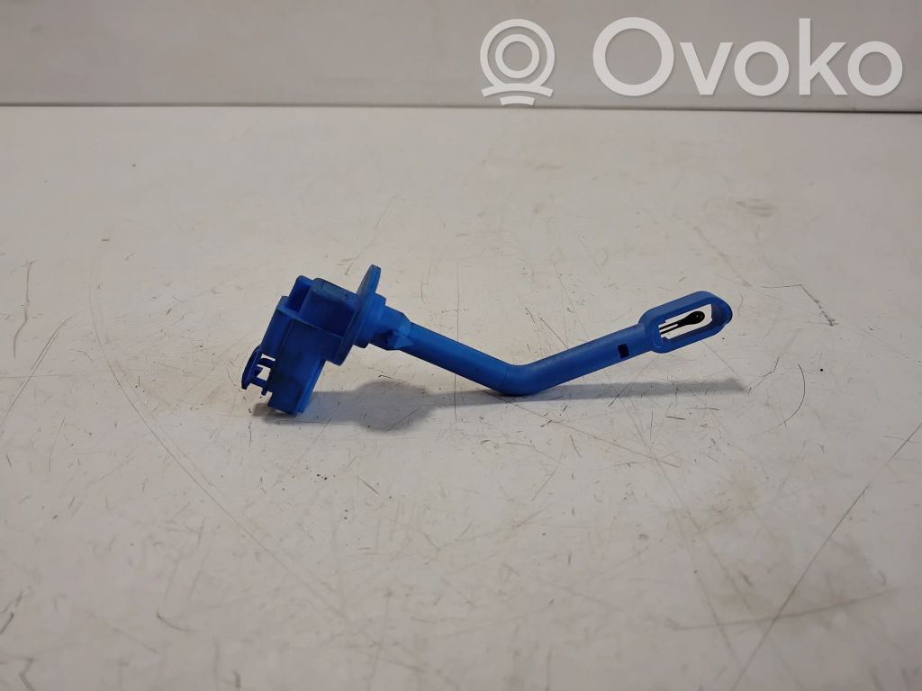 Volvo XC40 Sensor de temperatura del aceite 