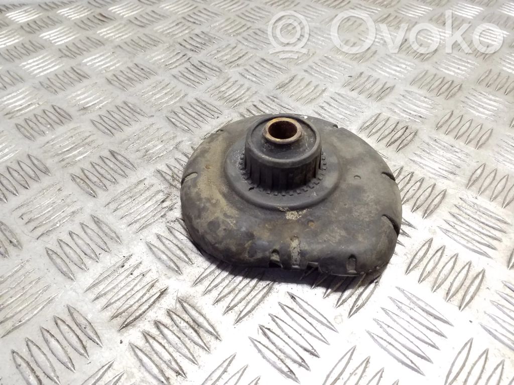 Volvo V70 Front coil spring rubber mount 