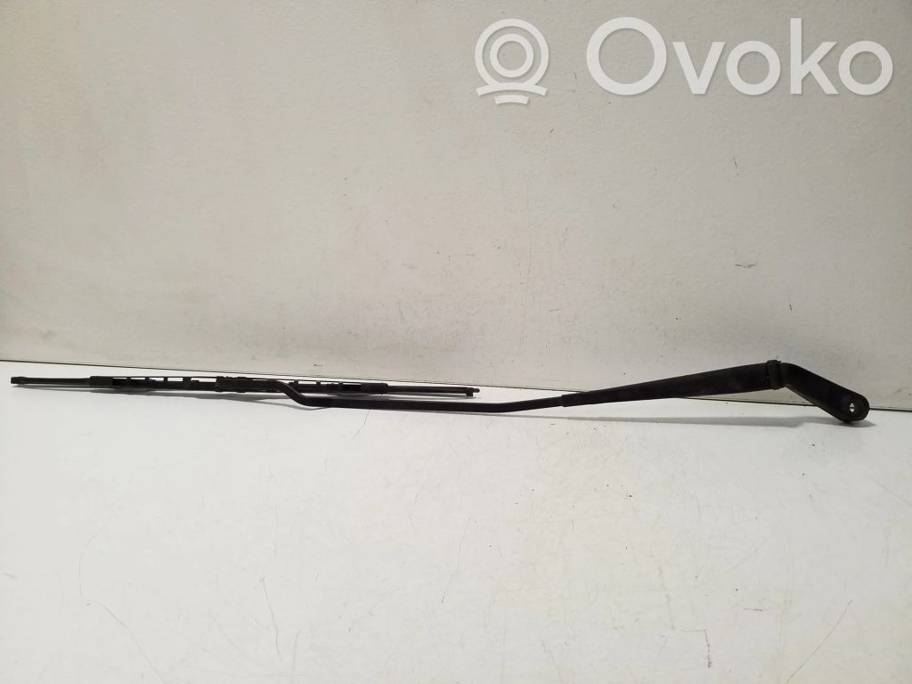 Volkswagen Golf III Bras d'essuie-glace avant