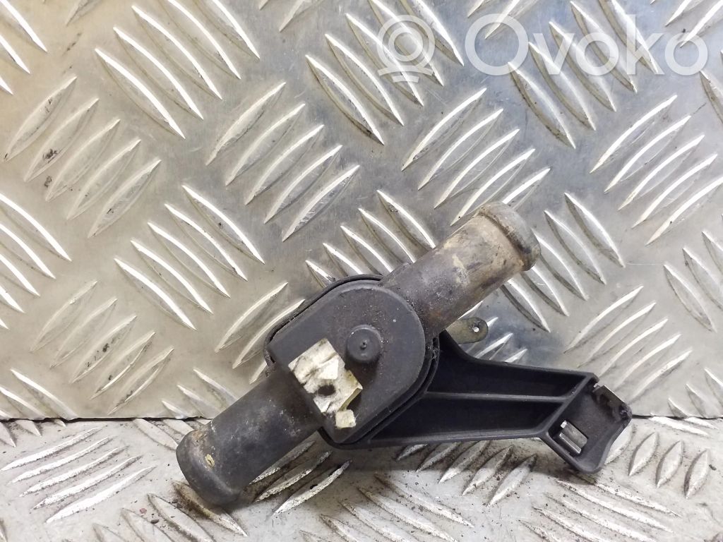 Volkswagen Transporter - Caravelle T4 Tubo flessibile del liquido di raffreddamento del motore
